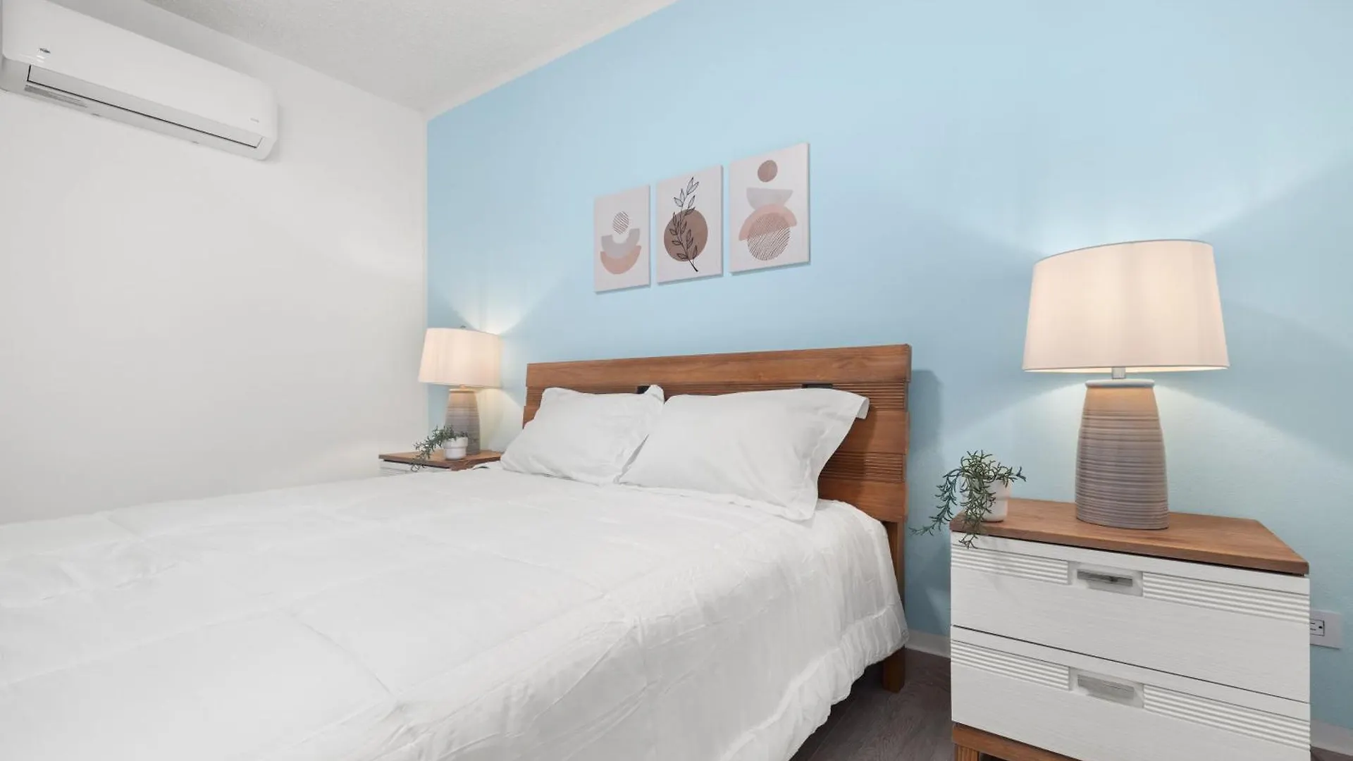 Amazing Beach Getaway For Large Groups Otium San Juan