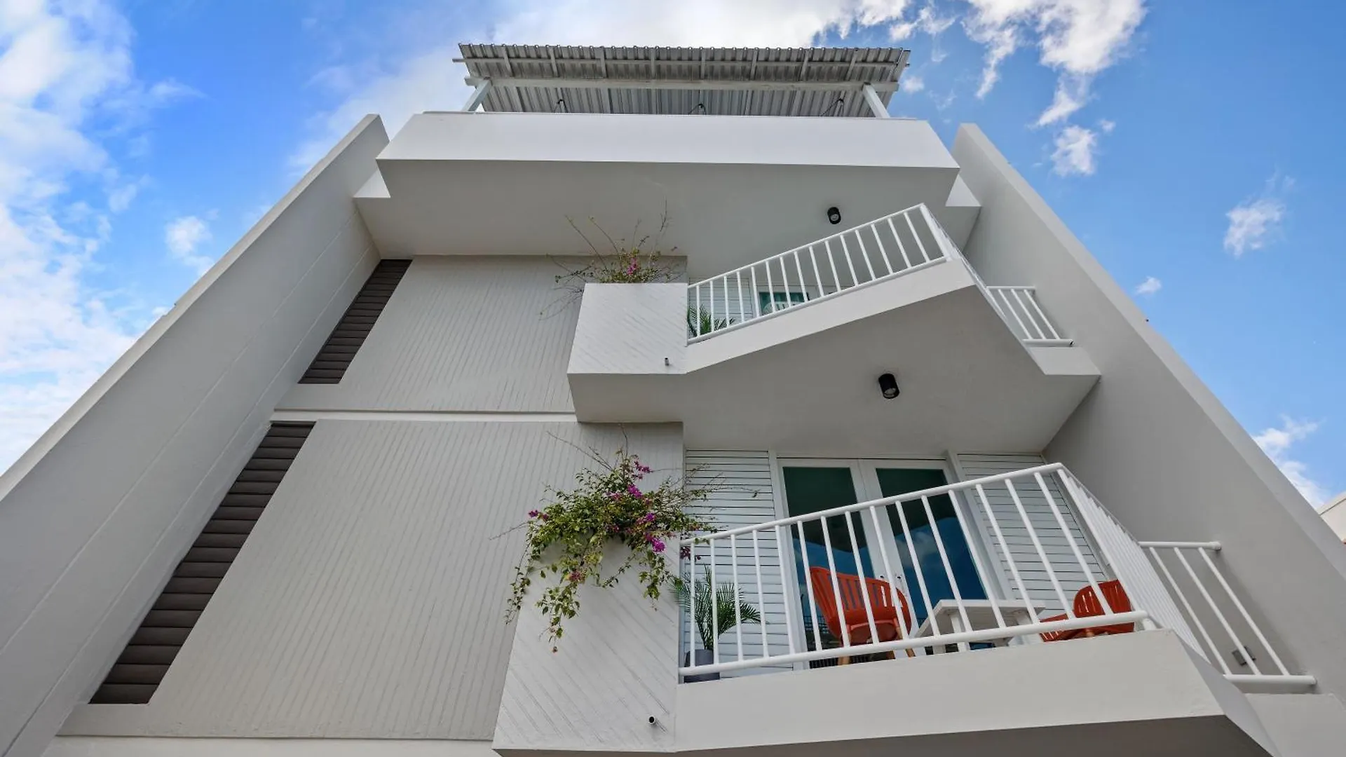 Amazing Beach Getaway For Large Groups Otium San Juan
