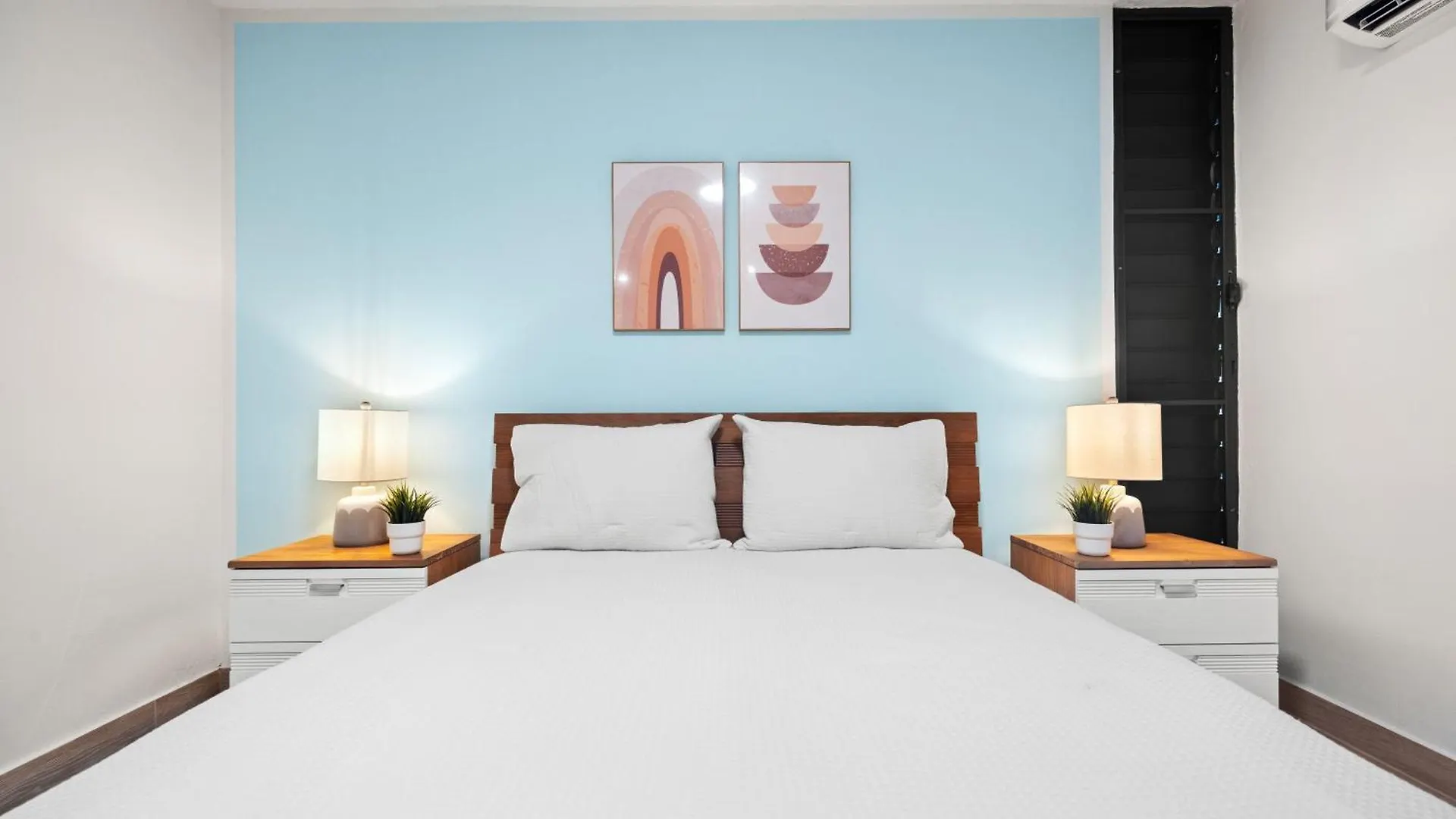 Amazing Beach Getaway For Large Groups Otium San Juan Apartmán